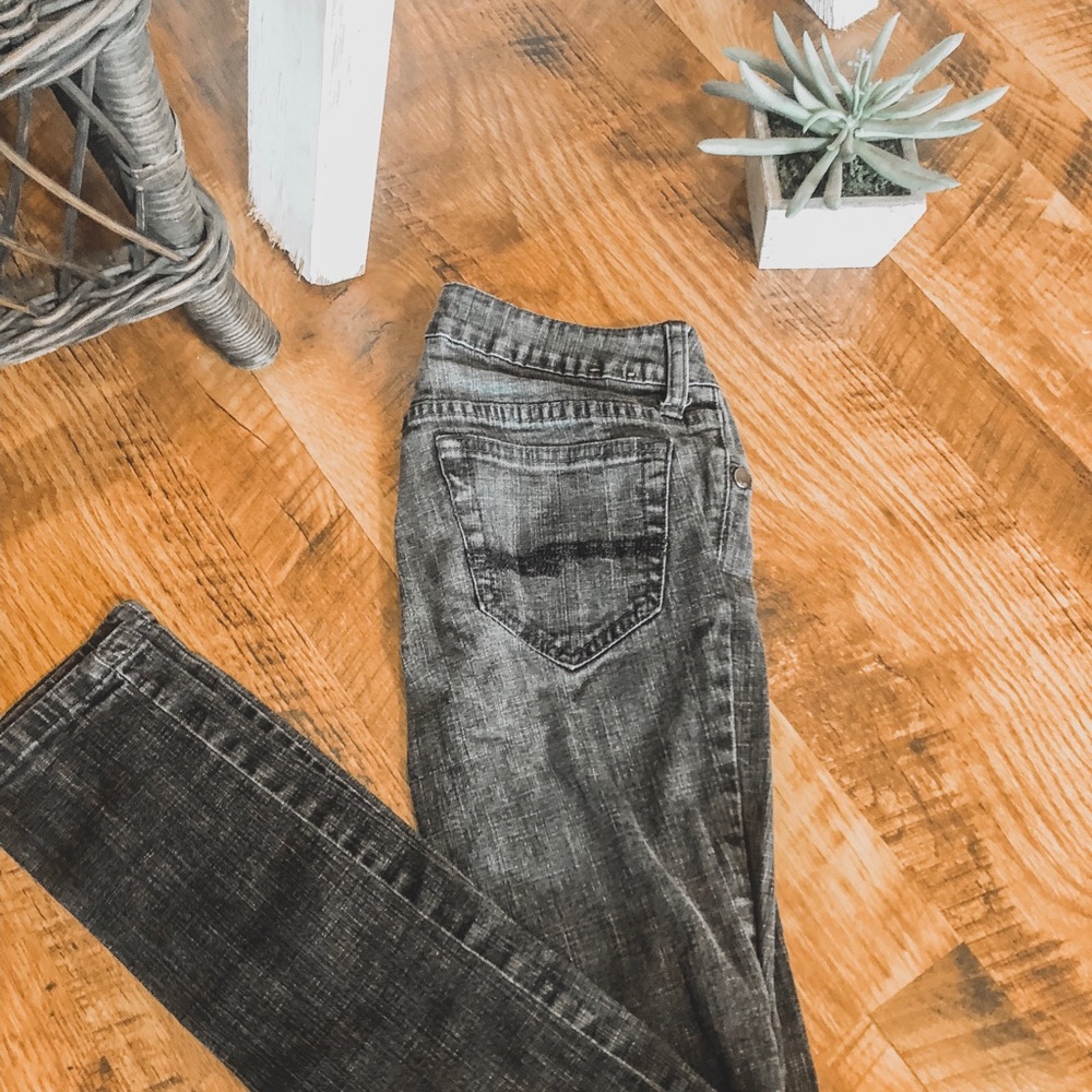 Dark gray wash super skinny jeans
